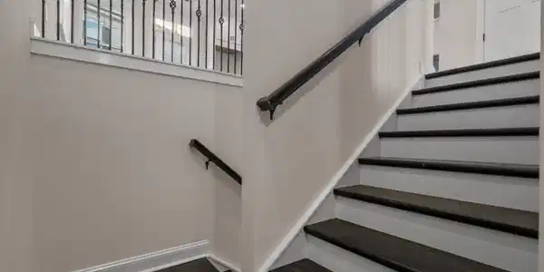 Image 4 Image 4
