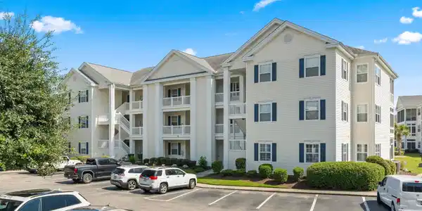 901 W Port Dr.