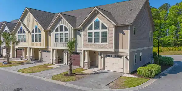 105 Villa Mar Dr.
