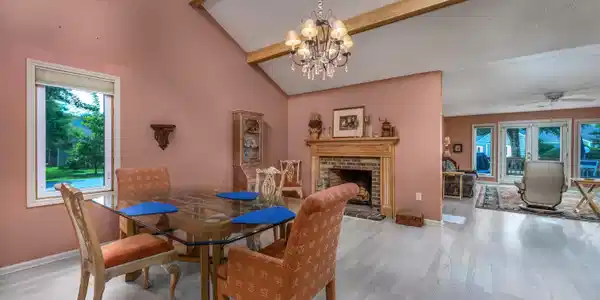 Image 4 Image 4