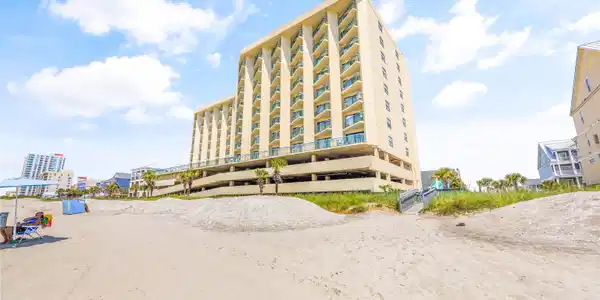 2500 Ocean Blvd. N