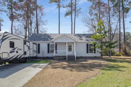 211 Hearthstone Ct.