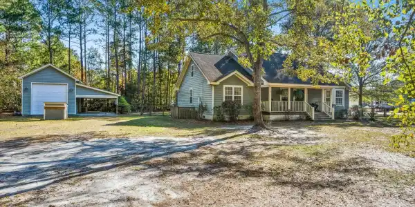 395 Buck Dr.