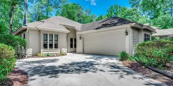 1831 Spinnaker Dr.