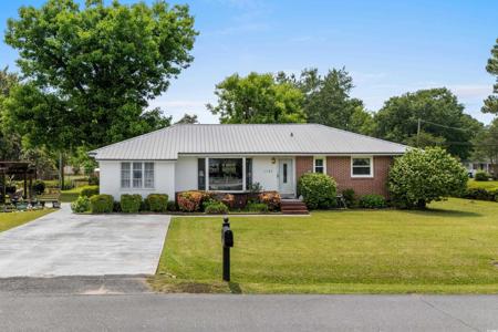 1127 Pine Dr.