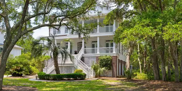 214 Sea Island Dr.