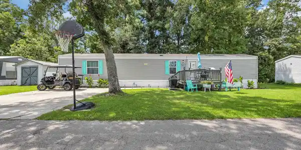 1001 Baron Ln.