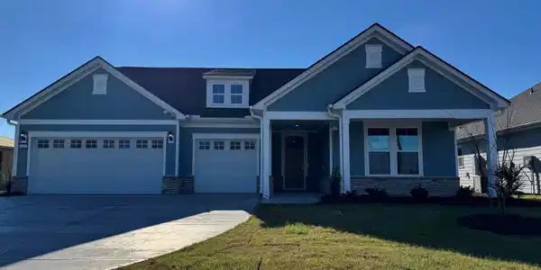 1516 Crested Iris Way