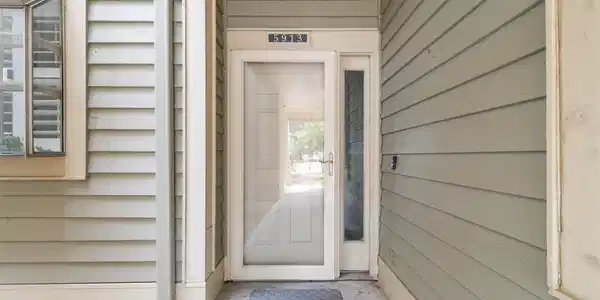 Image 4 Image 4