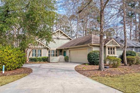 1827 Spinnaker Dr.