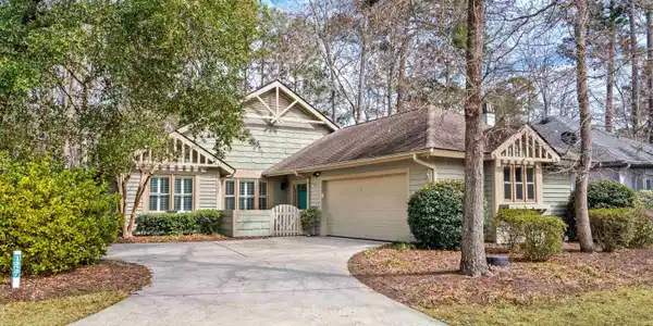 1827 Spinnaker Dr.