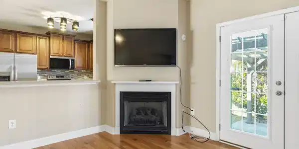 Image 4 Image 4