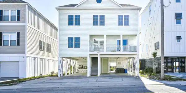 3302 N Ocean Blvd.