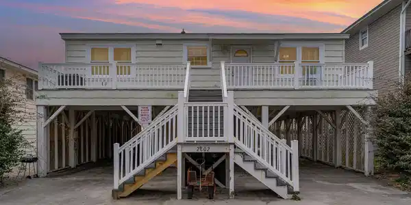 2802 N Ocean Blvd.