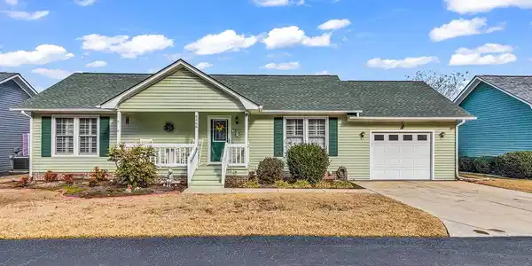 9468 Chicory Ln.