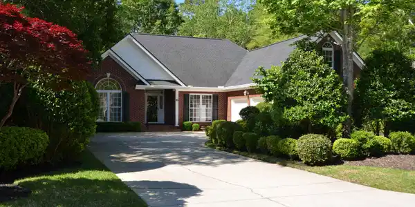 85 Greenbriar Ave.