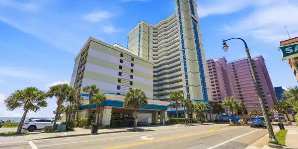 2504 N Ocean Blvd.