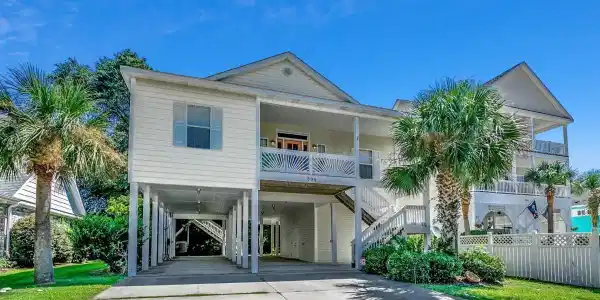 504 43rd Ave. S