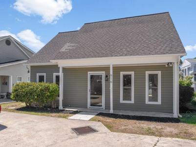 916 Tiffany Ln.