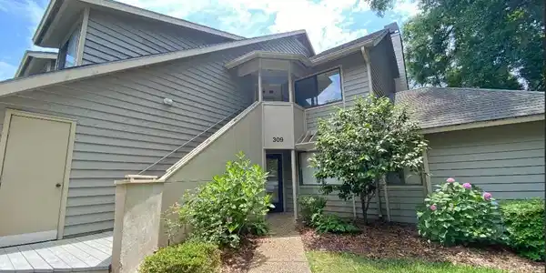 309 Westbury Ct.