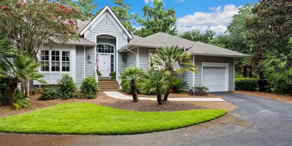 138 Colony Club Dr.