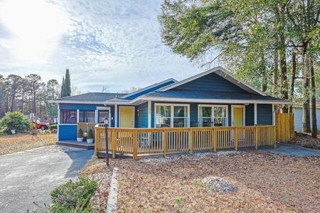 95 Channing Dr.