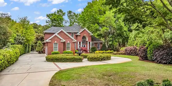 163 Angel Oak Dr.