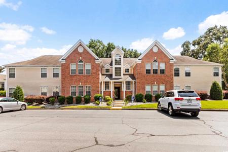 4383 Daphne Ln.