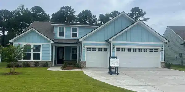 1425 Crested Iris Way