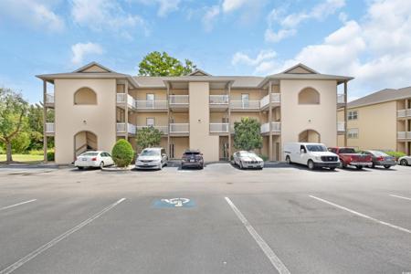 4104 Pinehurst Circle