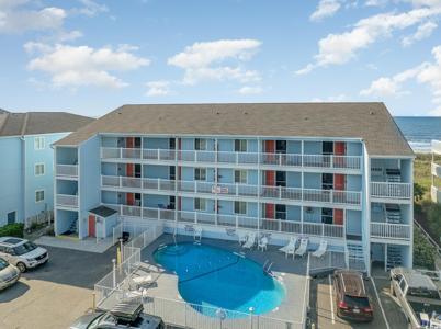 805 S Ocean Blvd.