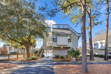 100 Oyster Catcher Pl.