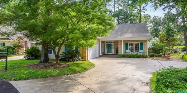 444 Dornoch Dr.