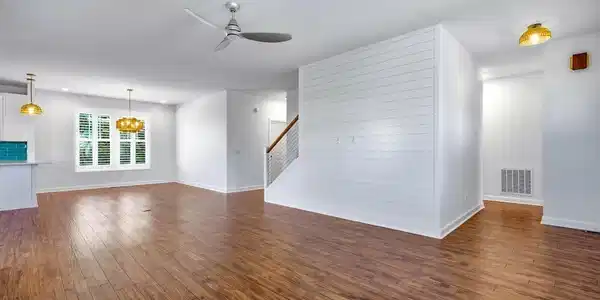 Image 4 Image 4