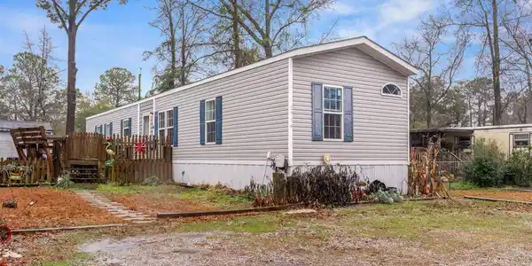 2716 Capricorn Dr.