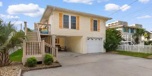 513 Hillside Dr. S