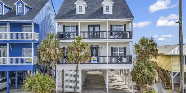 3200 Ocean Blvd. N