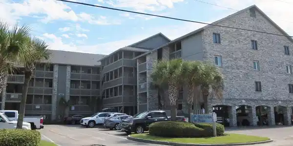 618 N Waccamaw Dr.