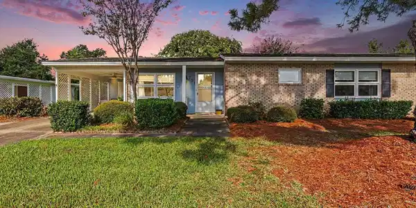 751 Sycamore Ave.