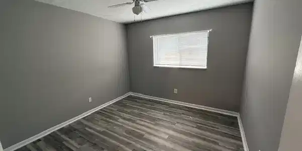 Image 4 Image 4