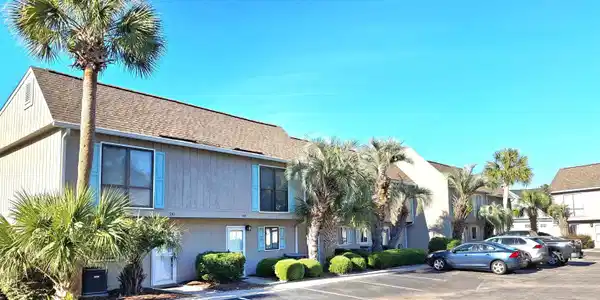 928 Villa Dr.