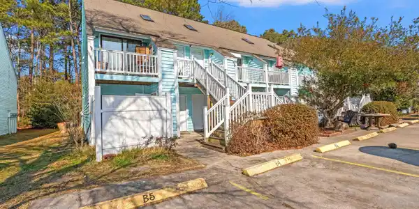 405 Cambridge Circle