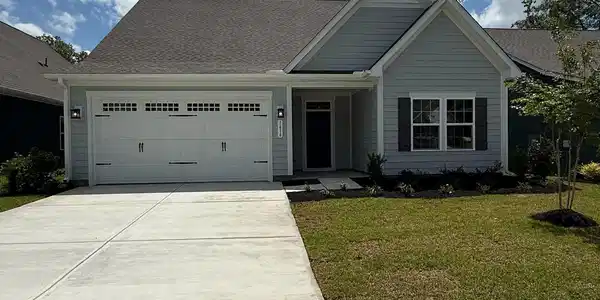 1616 Hope Pointe Dr