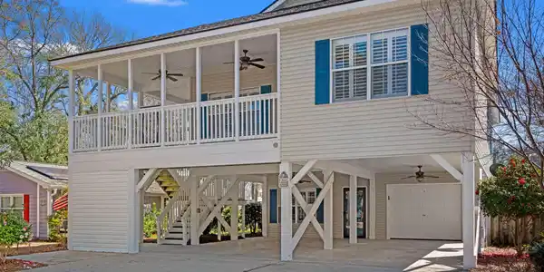 1019 Hickory Dr.