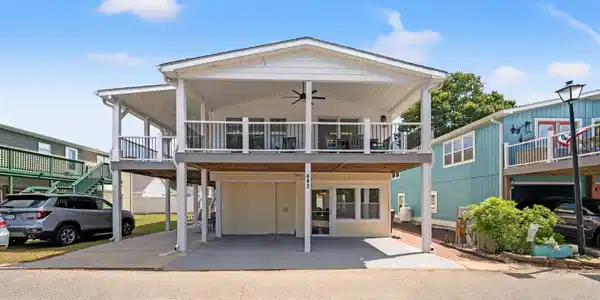 482 Meadowlark Dr.