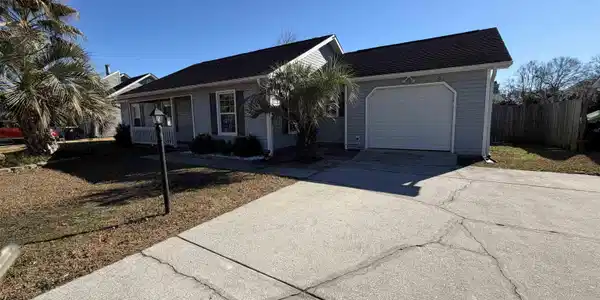405 Flagstone Dr.
