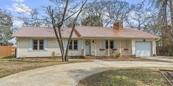 716 5th Ave. N