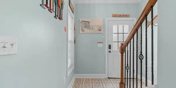 Image 4 Image 4