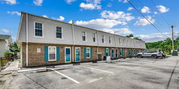 706 28th Ave. S