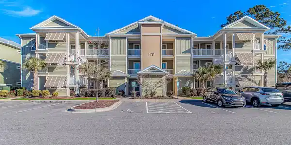 128 Puffin Dr.